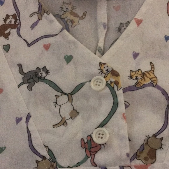 Cat scrub. Medium - Picture 3 of 5